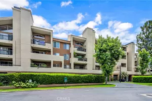 5500 Owensmouth Ave, Woodland Hills, CA 91367 - Photo 11