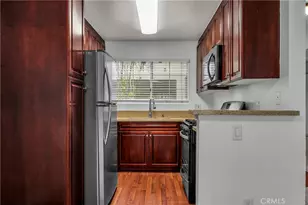5500 Owensmouth Ave, Woodland Hills, CA 91367 - Photo 13