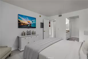 5500 Owensmouth Ave, Woodland Hills, CA 91367 - Photo 7