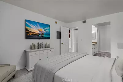 5500 Owensmouth Avenue #228, Woodland Hills, CA 91367 - Photo 17