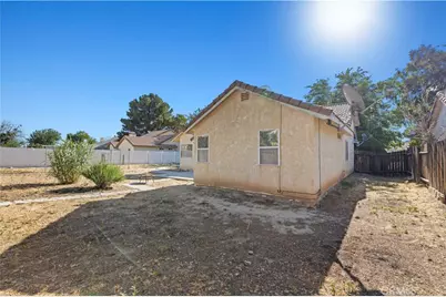 44111 Acacia Street, Lancaster, CA 93535 - Photo 43