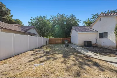 44111 Acacia Street, Lancaster, CA 93535 - Photo 51