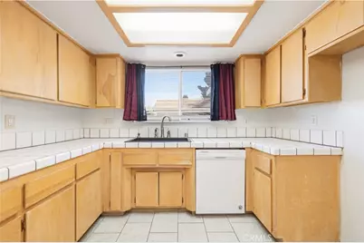 44111 Acacia Street, Lancaster, CA 93535 - Photo 25