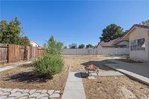 44111 Acacia St, Lancaster, CA 93535 - Photo 47