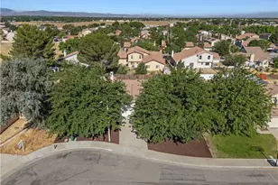 44111 Acacia St, Lancaster, CA 93535 - Photo 7