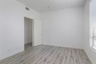 1935 Malcolm Ave, Los Angeles, CA 90025 - Photo 53