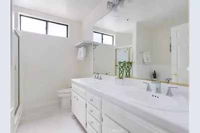 1935 Malcolm Avenue #201, Los Angeles, CA 90025 - Photo 55