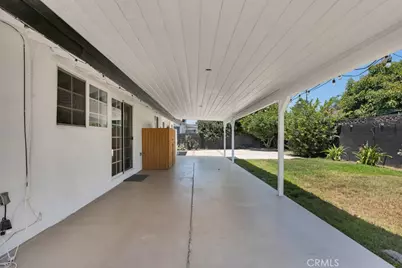 21025 Blythe Street, Canoga Park, CA 91304 - Photo 37