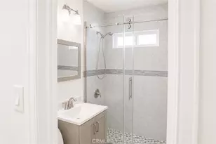 17144 Burton St, Lake Balboa, CA 91406 - Photo 33