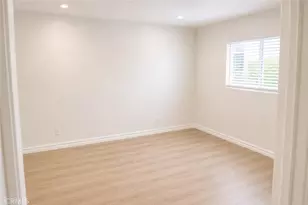 17144 Burton St, Lake Balboa, CA 91406 - Photo 13