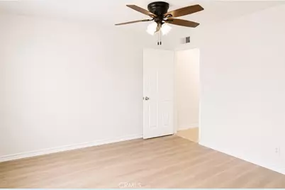17144 Burton Street, Lake Balboa, CA 91406 - Photo 15