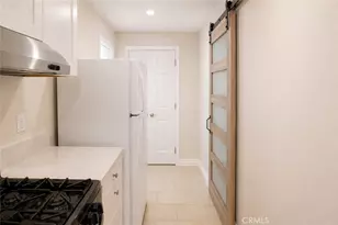 17144 Burton St, Lake Balboa, CA 91406 - Photo 21