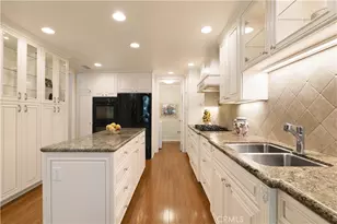 4727 Park Encino Ln, Encino, CA 91436 - Photo 19