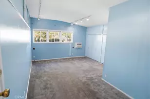7007 Whitaker, Lake Balboa, CA 91406 - Photo 9