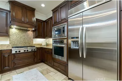 21929 Cortina, Chatsworth, CA 91311 - Photo 9