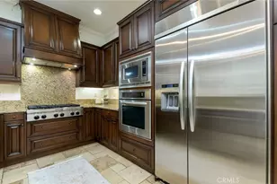 21929 Cortina, Chatsworth, CA 91311 - Photo 9