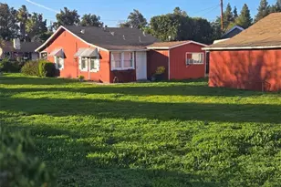7402 Nestle, Reseda, CA 91335 - Photo 9