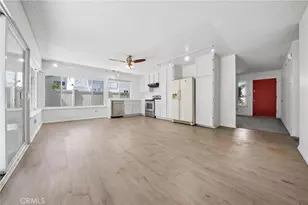 25333 Via Dona Christa, Valencia, CA 91355 - Photo 7
