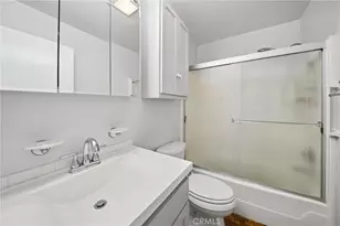 25333 Via Dona Christa, Valencia, CA 91355 - Photo 19