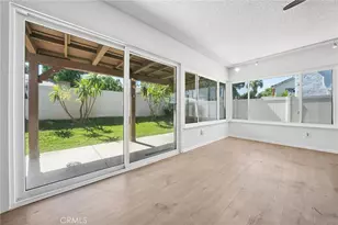 25333 Via Dona Christa, Valencia, CA 91355 - Photo 9