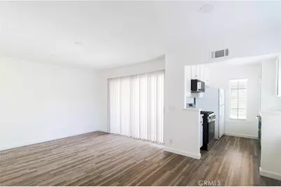 2554 Olive Drive #96, Palmdale, CA 93550 - Photo 3