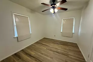 17431 Valerio, Van Nuys, CA 91406 - Photo 13