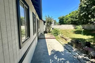 17431 Valerio, Van Nuys, CA 91406 - Photo 23