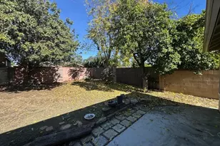 17431 Valerio, Van Nuys, CA 91406 - Photo 25