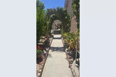 37023 29th, Palmdale, CA 93550 - Photo 3