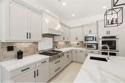359 Loire Valley, Simi Valley, CA 93065 - Photo 17