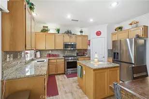 2825 Legends, Lancaster, CA 93536 - Photo 11