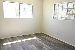 10030 Owensmouth, Chatsworth, CA 91311 - Photo 29