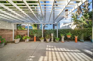 1277 Devon, Ventura, CA 93001 - Photo 39