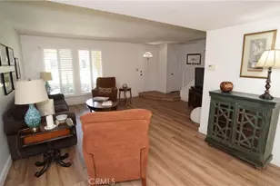 24253 La Glorita Cir, Newhall, CA 91321 - Photo 9