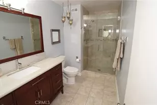 24253 La Glorita Cir, Newhall, CA 91321 - Photo 5