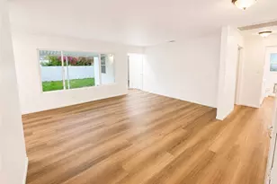 9170 Omelveny, Los Angeles, CA 91352 - Photo 11