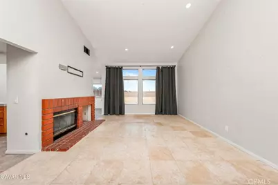 44011 11th, Lancaster, CA 93535 - Photo 3
