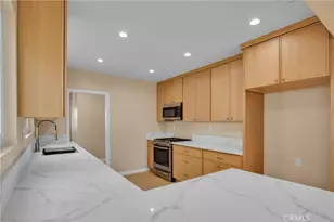 6306 Alviso, Los Angeles, CA 90043 - Photo 7