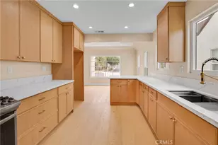 6306 Alviso, Los Angeles, CA 90043 - Photo 9