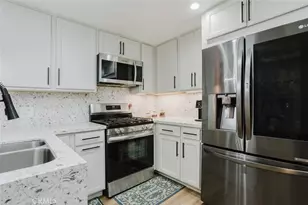 10943 Laurel Canyon, San Fernando, CA 91340 - Photo 11