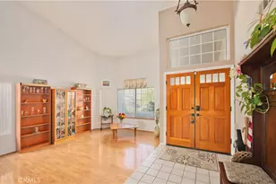 28722 Darrow, Saugus, CA 91390 - Photo 9