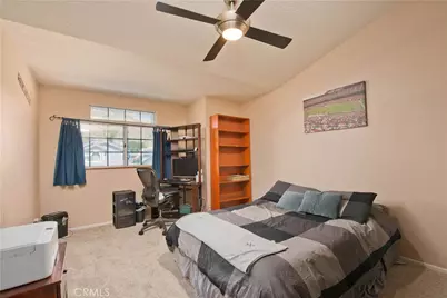 28722 Darrow, Saugus, CA 91390 - Photo 29