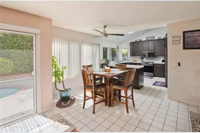 28722 Darrow, Saugus, CA 91390 - Photo 13