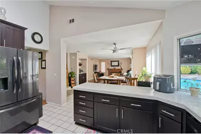 28722 Darrow, Saugus, CA 91390 - Photo 17