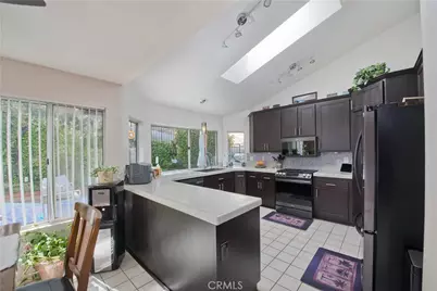 28722 Darrow, Saugus, CA 91390 - Photo 15