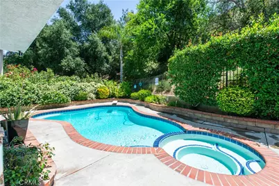 28722 Darrow, Saugus, CA 91390 - Photo 35
