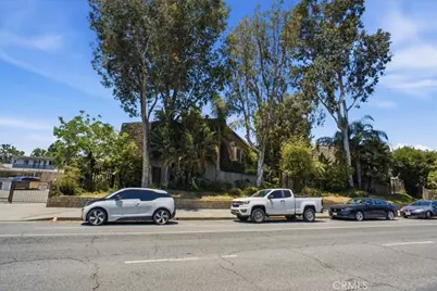 8641 Glenoaks Boulevard #225, Los Angeles, CA 91352 - Photo 1