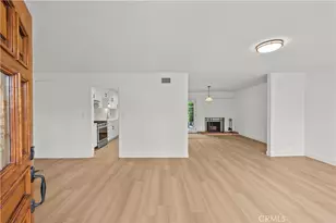 20132 Kinzie St, Chatsworth, CA 91311 - Photo 5