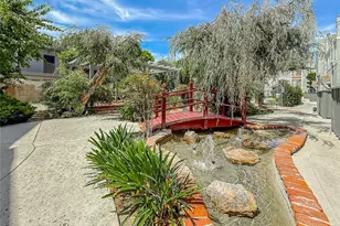 18100 Burbank Blvd, Tarzana, CA 91356 - Photo 35