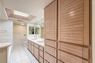 18100 Burbank Blvd, Tarzana, CA 91356 - Photo 19